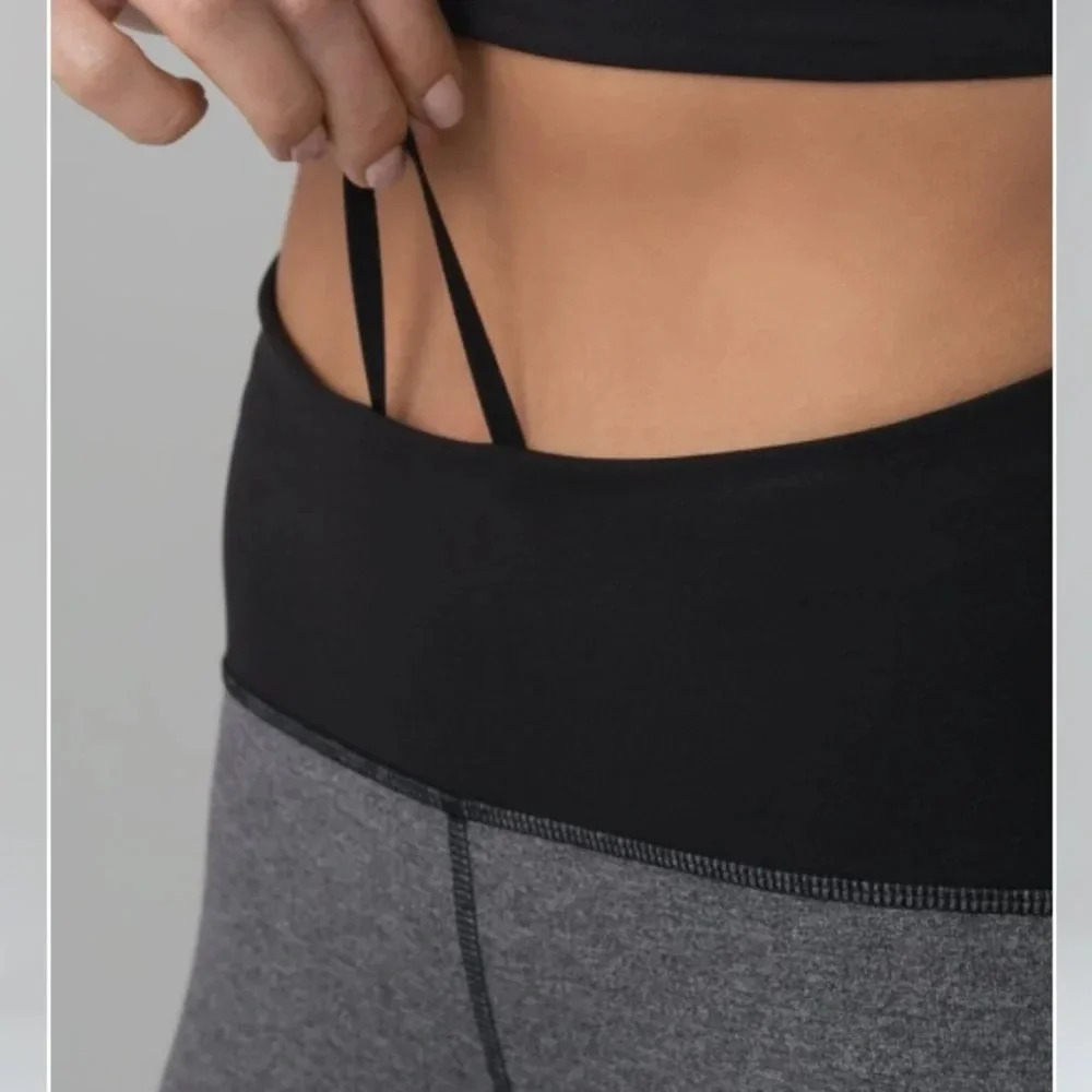 Lululemon Athletica Trains Times Crop 17”‎ Heathered Pant - Picture 3 of 12